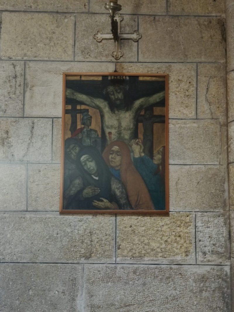 A lébényi templomban kiállított kálvária képsorozat egyik darabja, -a hatvanas években készült szép festmények megragadták a figyelmem